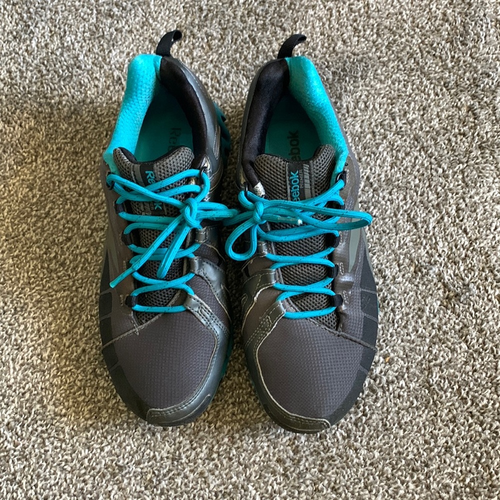 Womens Reebok ZIGWILD TR Running Shoes. Size 7.5.